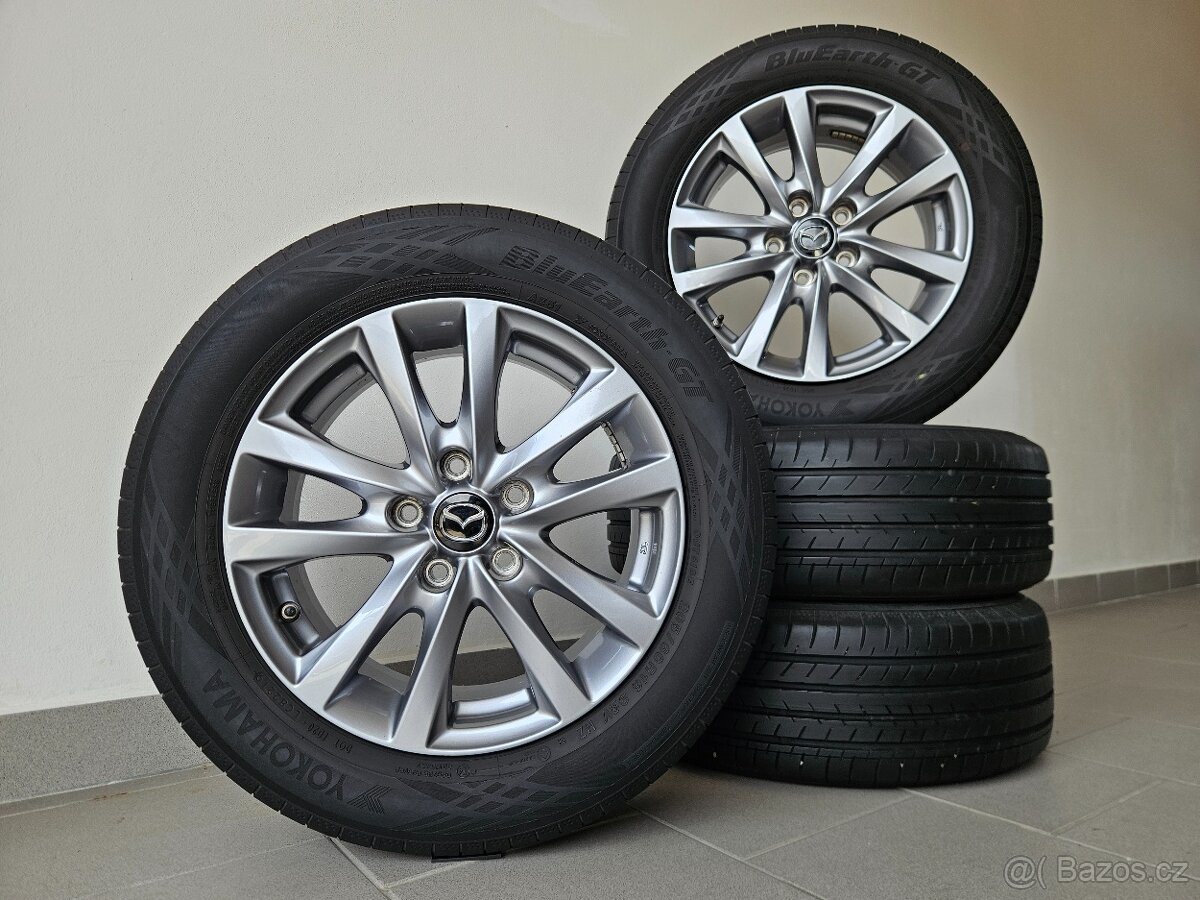Orig. Mazda3 - pneu Letní 205/60/16 - Top