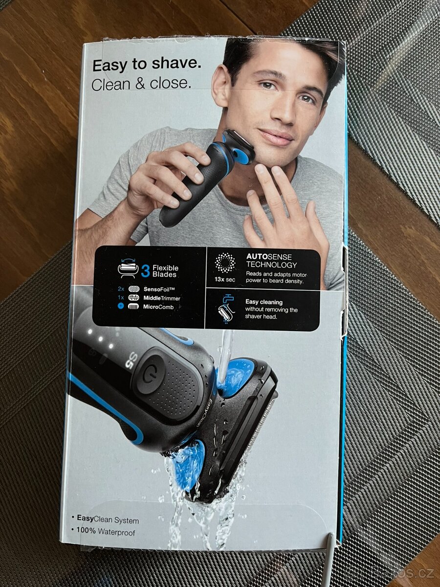 Holicí strojek Braun S5 EasyClean