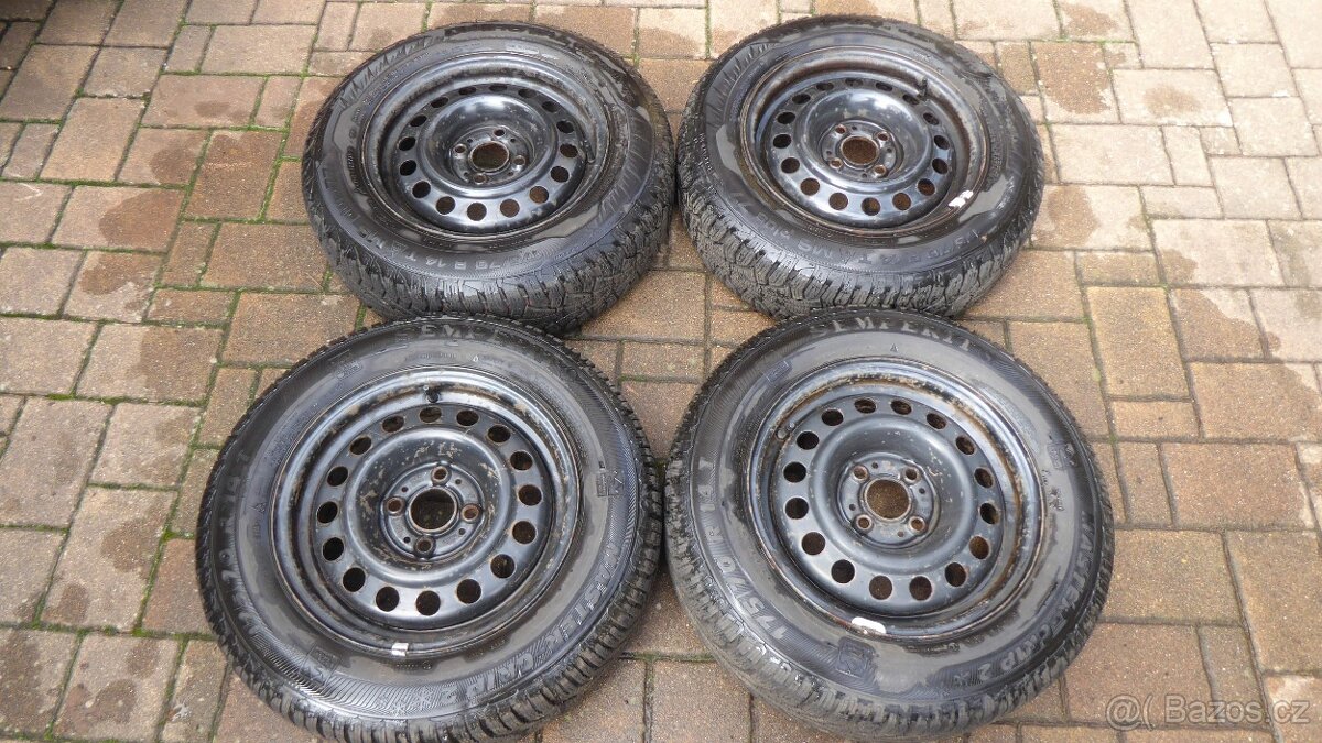 Pneu zimní s ocel.ráfky 4 ks , 175/70/R14 , 4x100mm, ET35