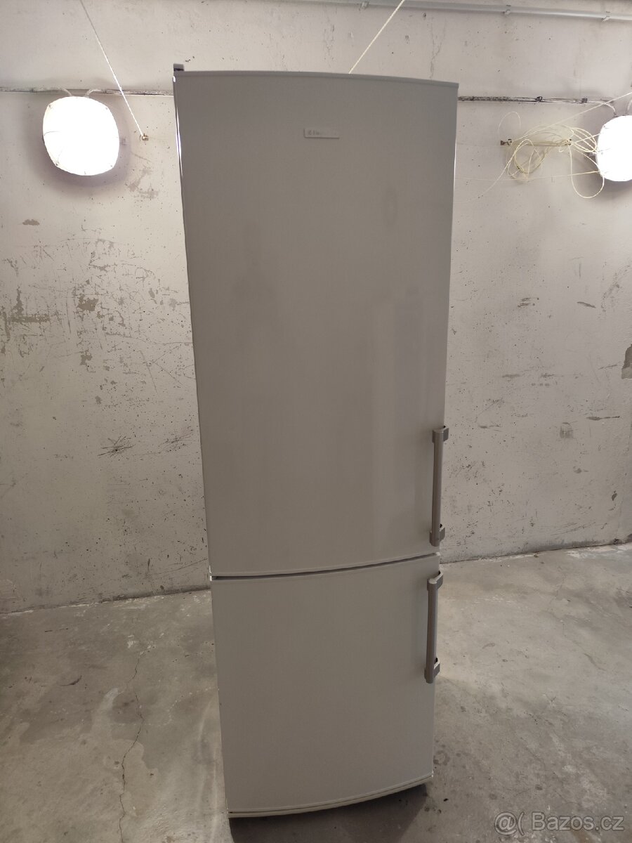Lednice Electrolux