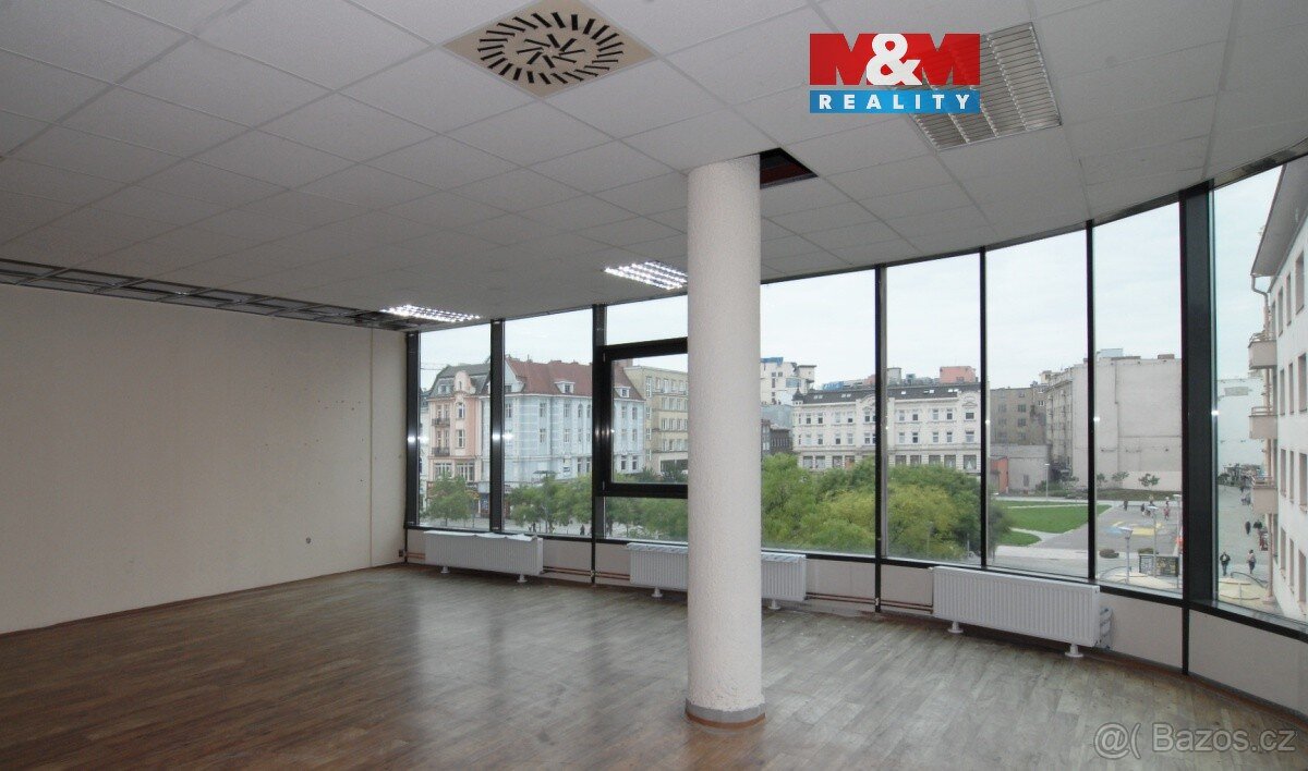 Pronájem kanceláře 210 m2, Ostrava, Masarykovo náměstí