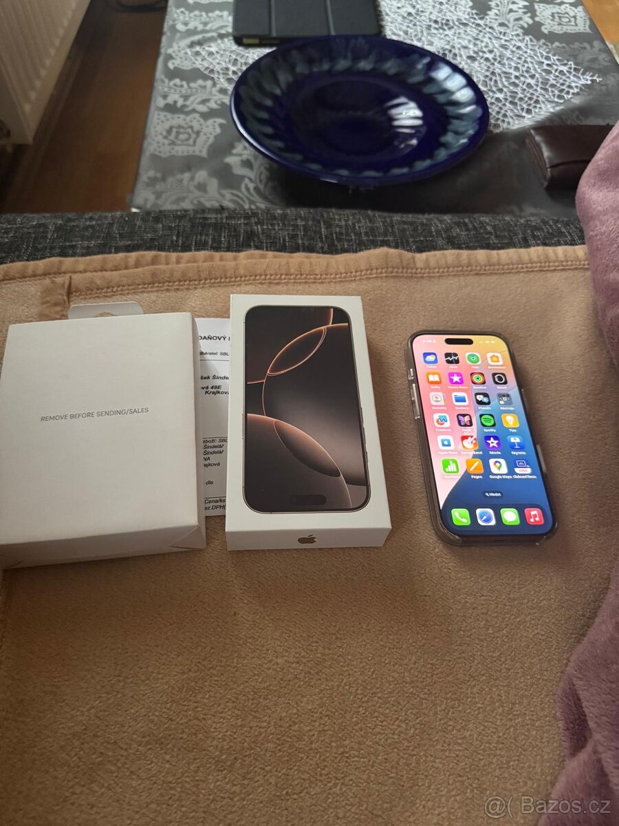 Iphone16Pro 256gb titan pouštní