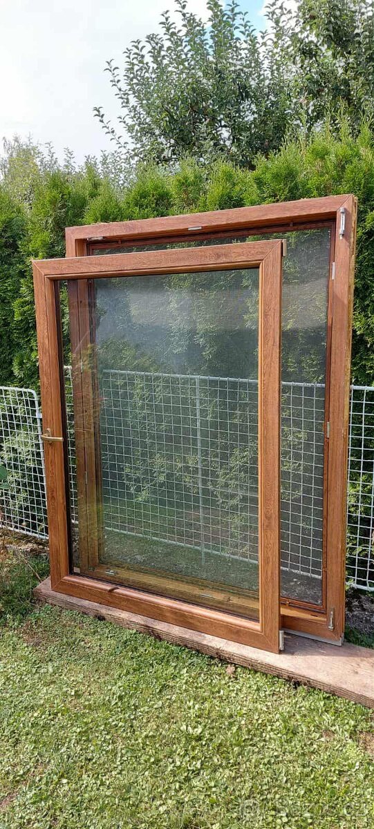 Velké otevírající okna 120x155cm