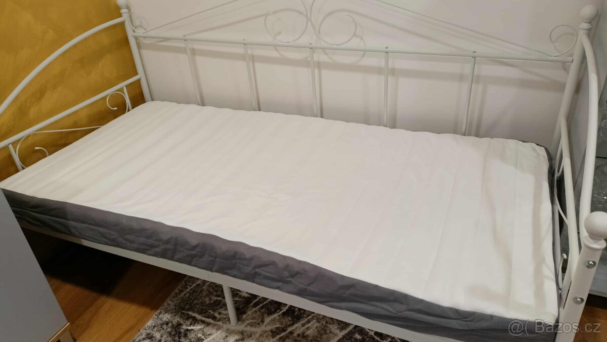 Nová nevyužitá postel