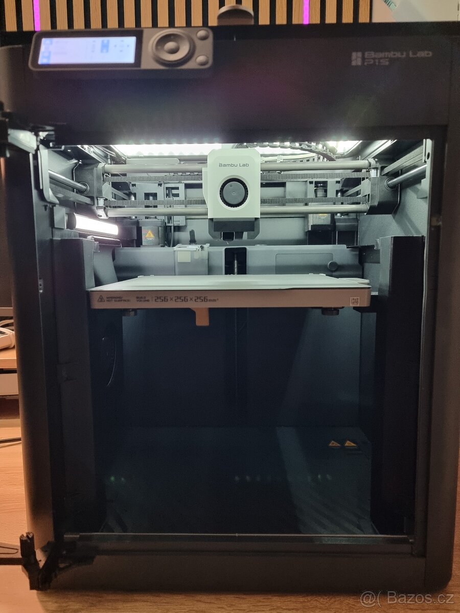 Bambu Lab P1S s mnoha upgrady