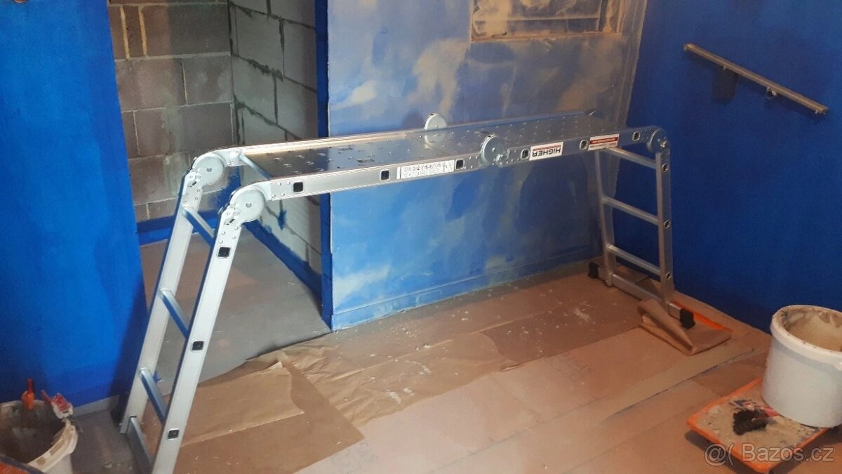 Kloubový žebřík 4x3 plosina skládací přicky leseni