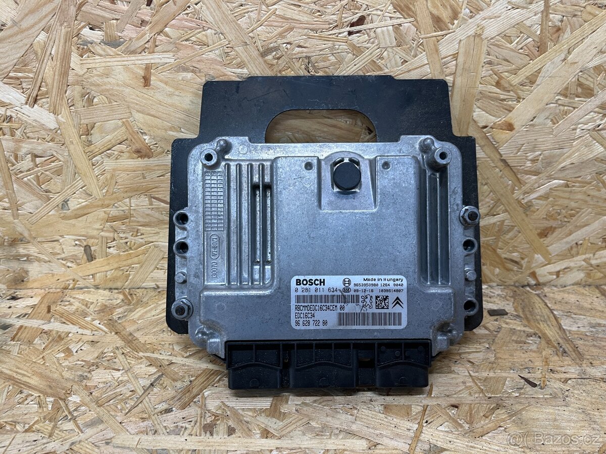 ŘÍDICÍ JEDNOTKA MOTORU 0281011634