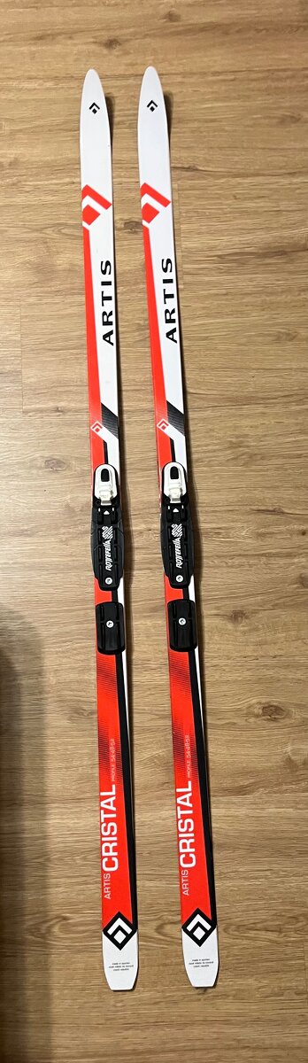 Běžky Artis 150 cm