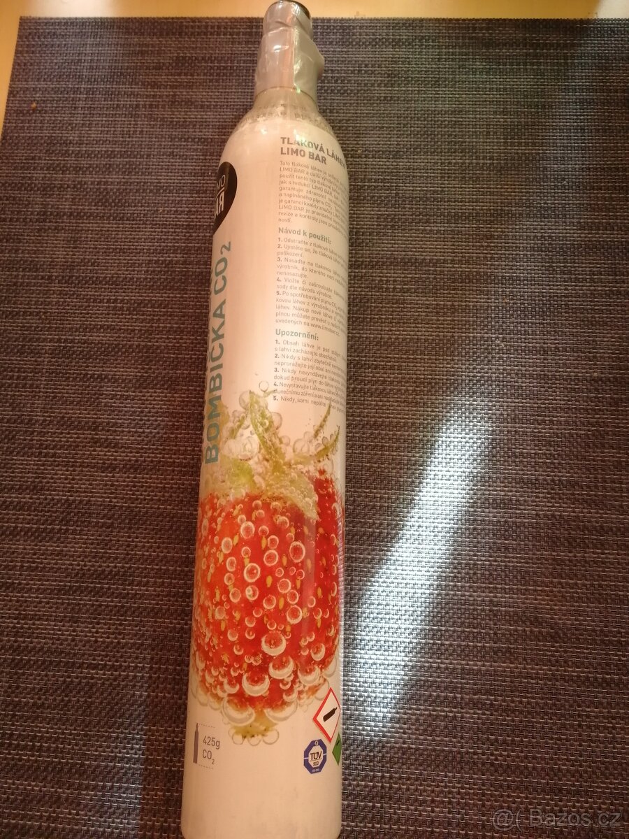 Sodastream CO2 láhev pro tvorbu perlivé limonády