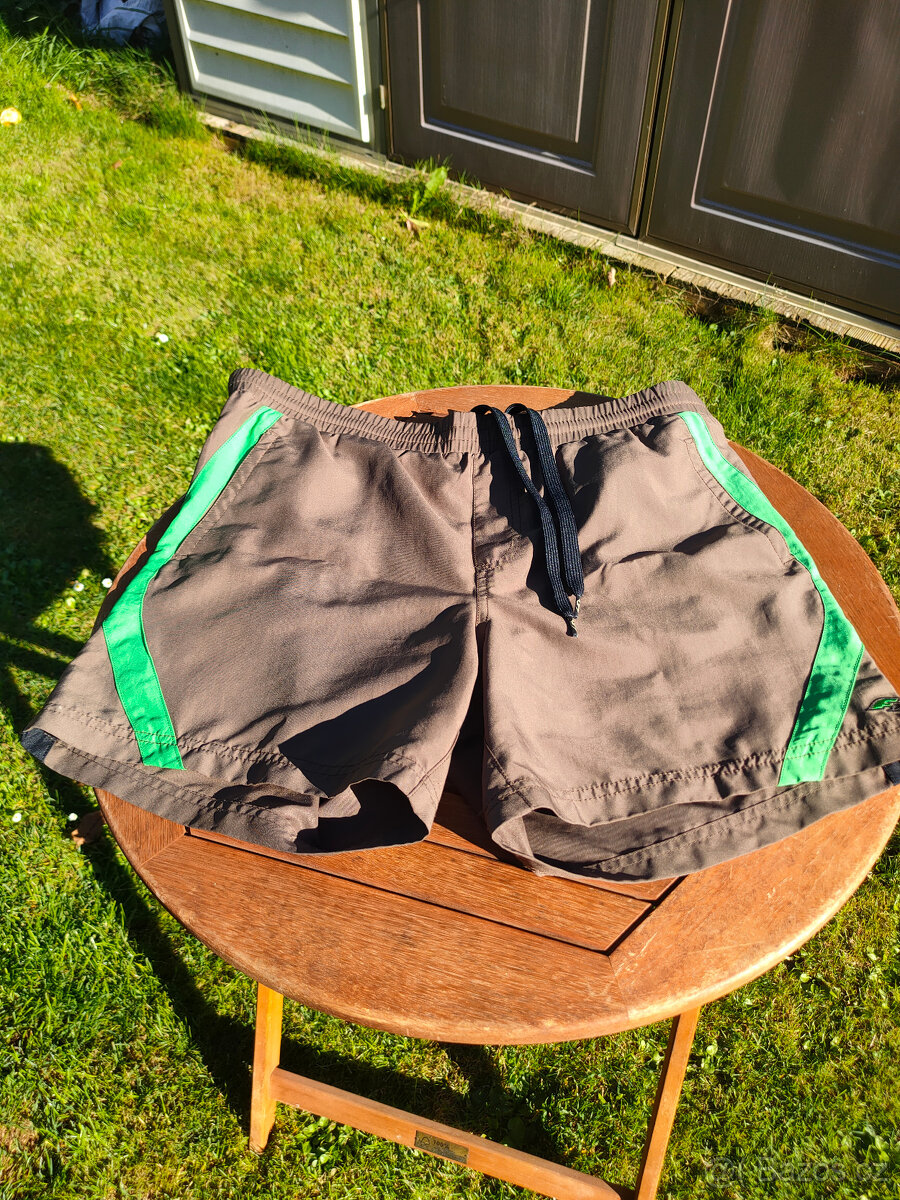 prodám nové pánské kratasy německé značky F2 za 280KČ