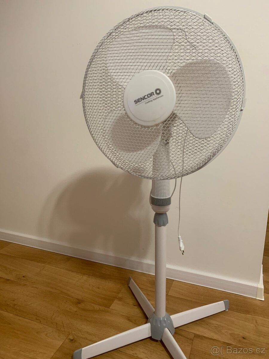 Stojanový ventilátor Sencor