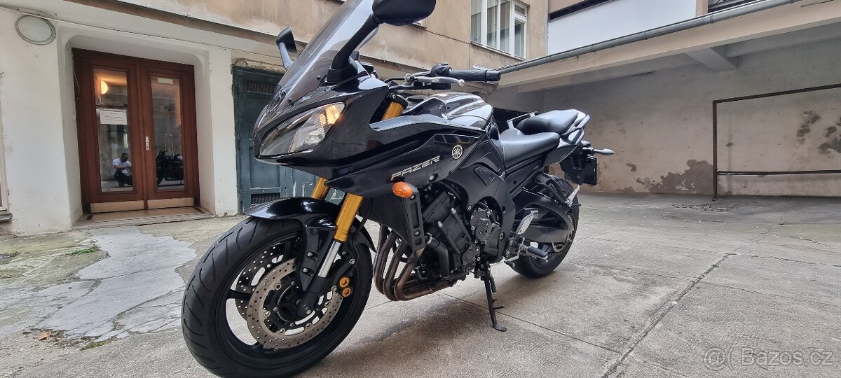 Yamaha FZ8 Fazer