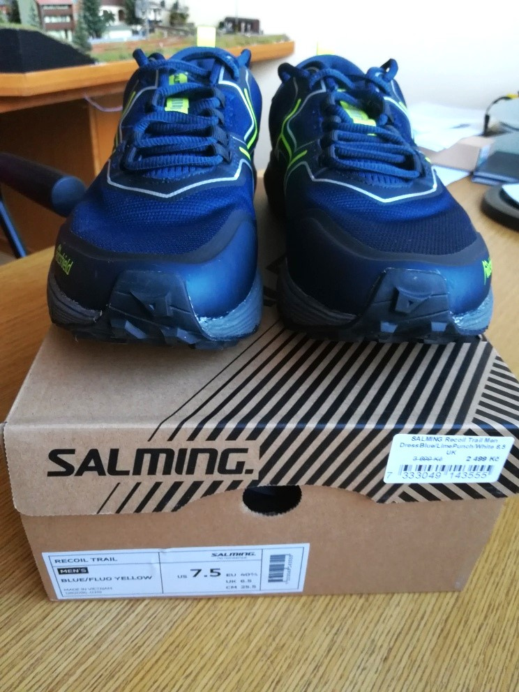 Pánské běžecké boty Salming Recoil Trail 7,5 (40 2/3)