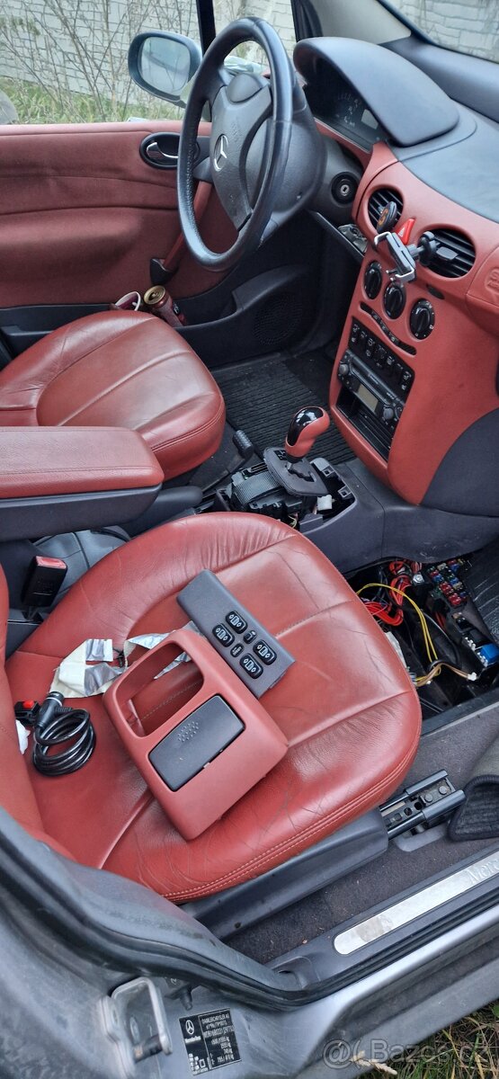 Mercedes - Benz A
