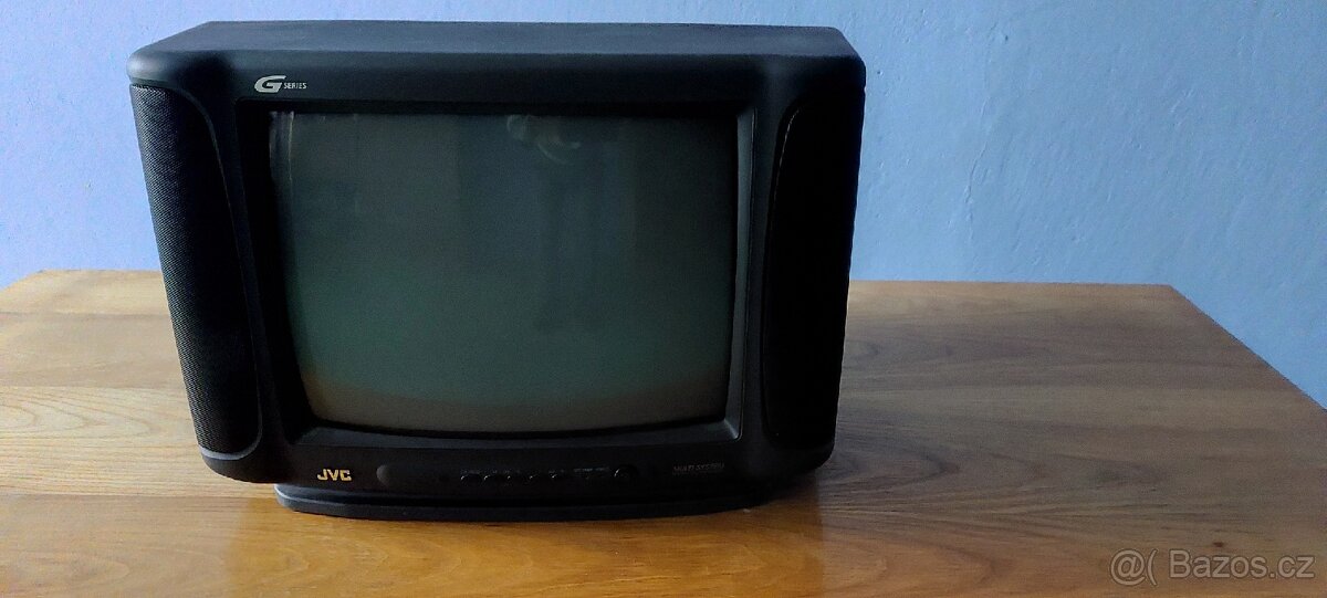 Prodám TV + Set-top box.
