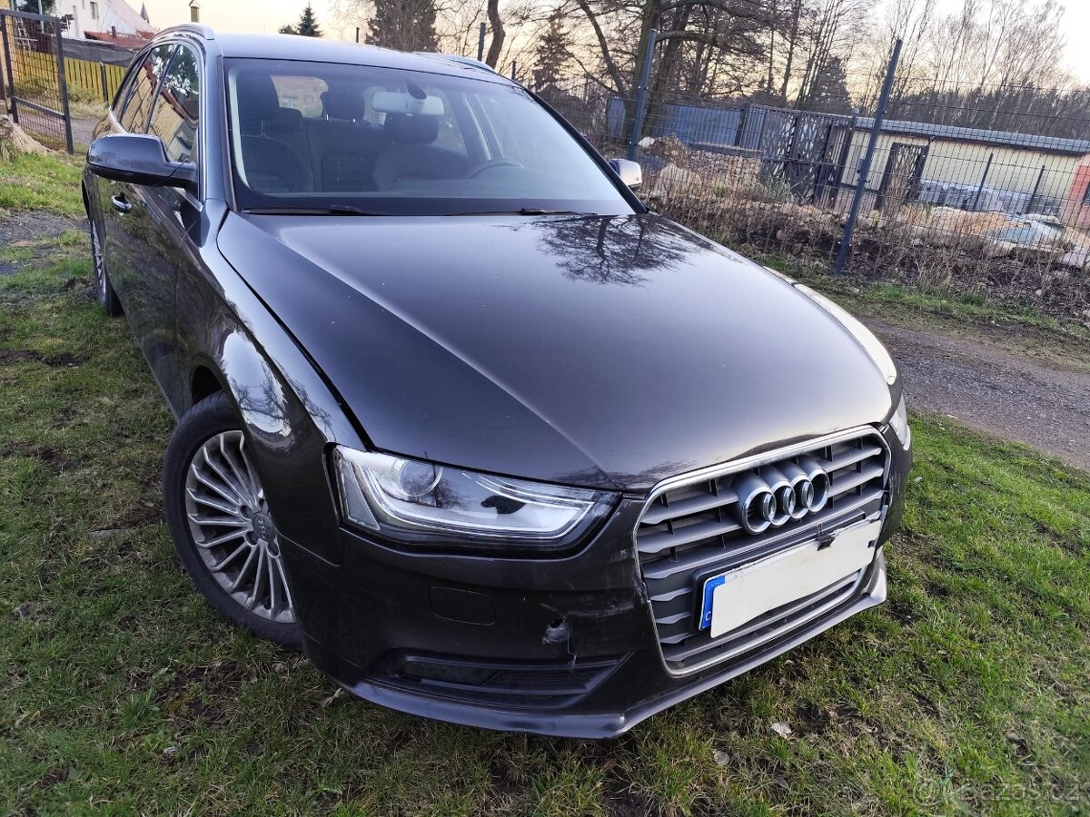 AUDI A4 AVANT ROK VÝROBY 2012 BENZÍN 1.8TFSi- 125KW -