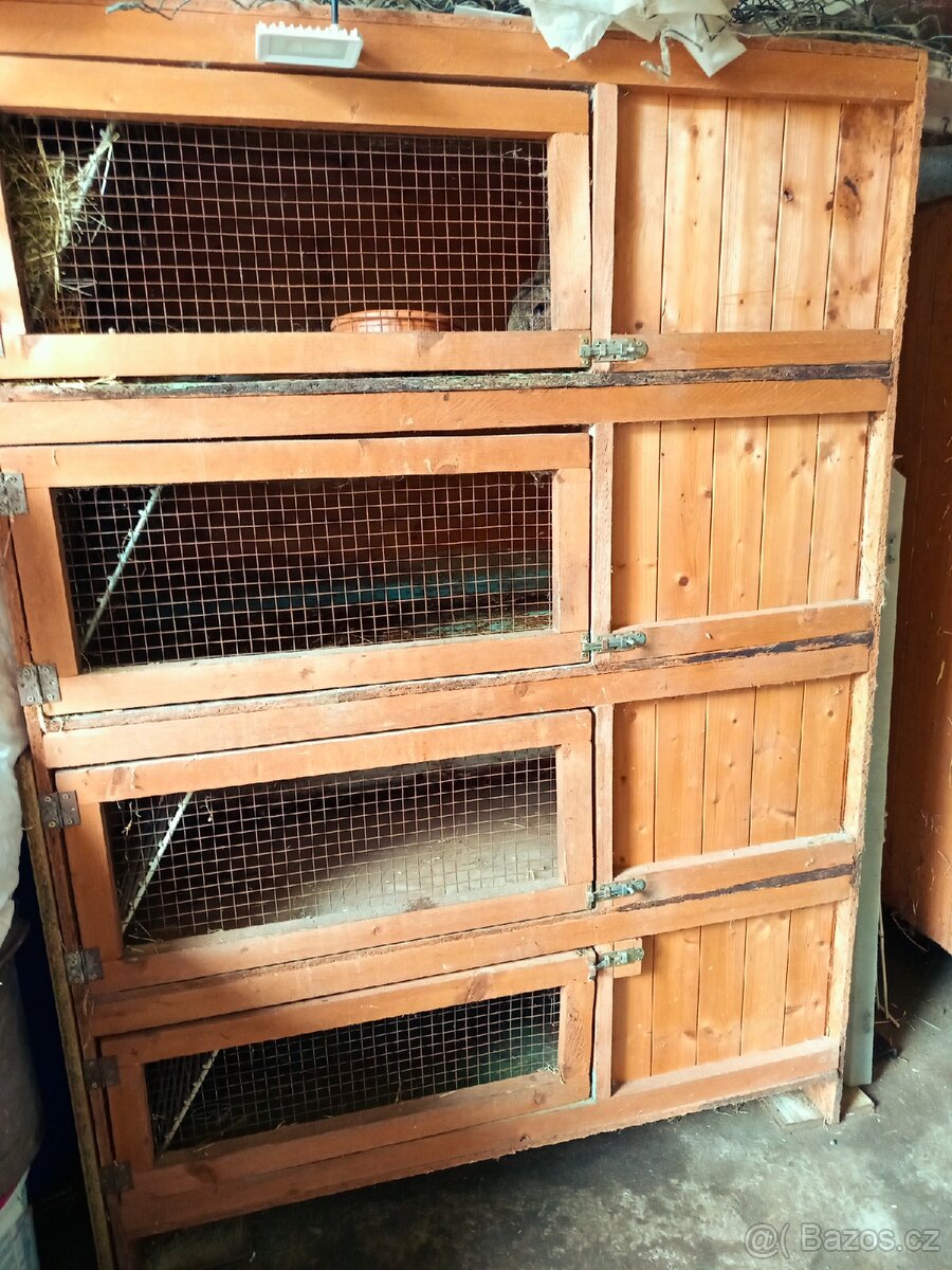 Kralíkárna kotec pro králíky