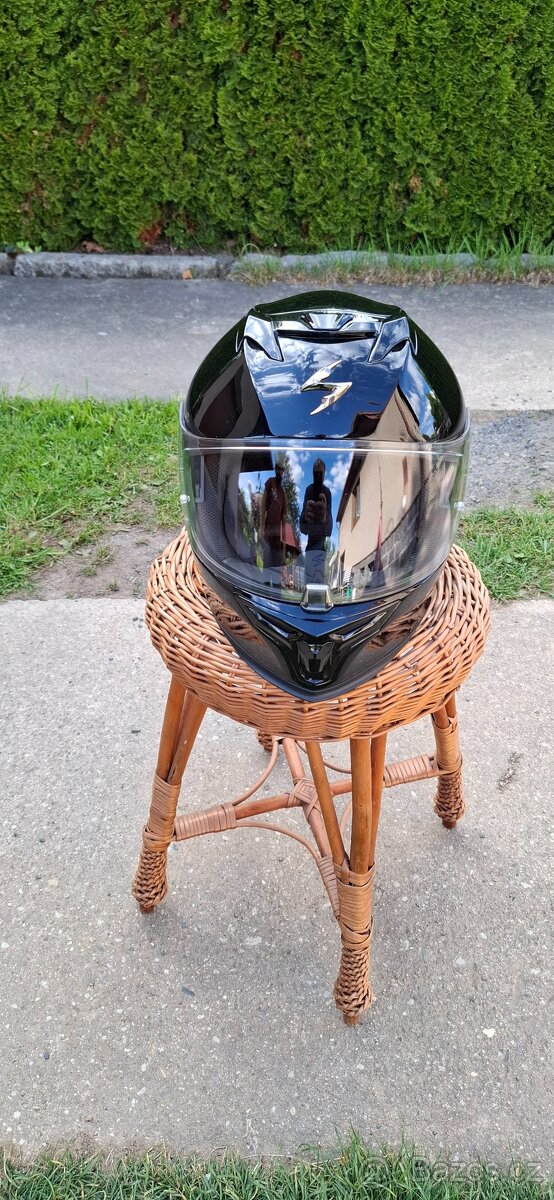 Helma integrální Scorpion EXO 520