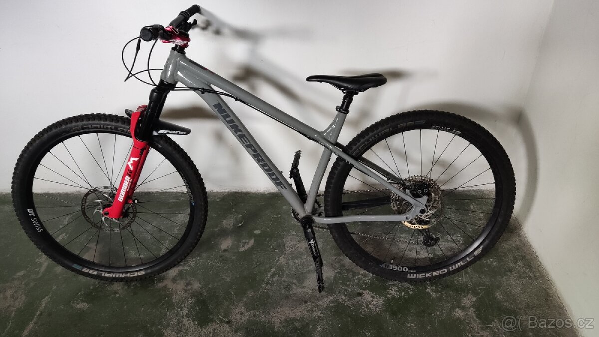 Prodám/vyměním za auto Nukeproof 290 Scout 2021