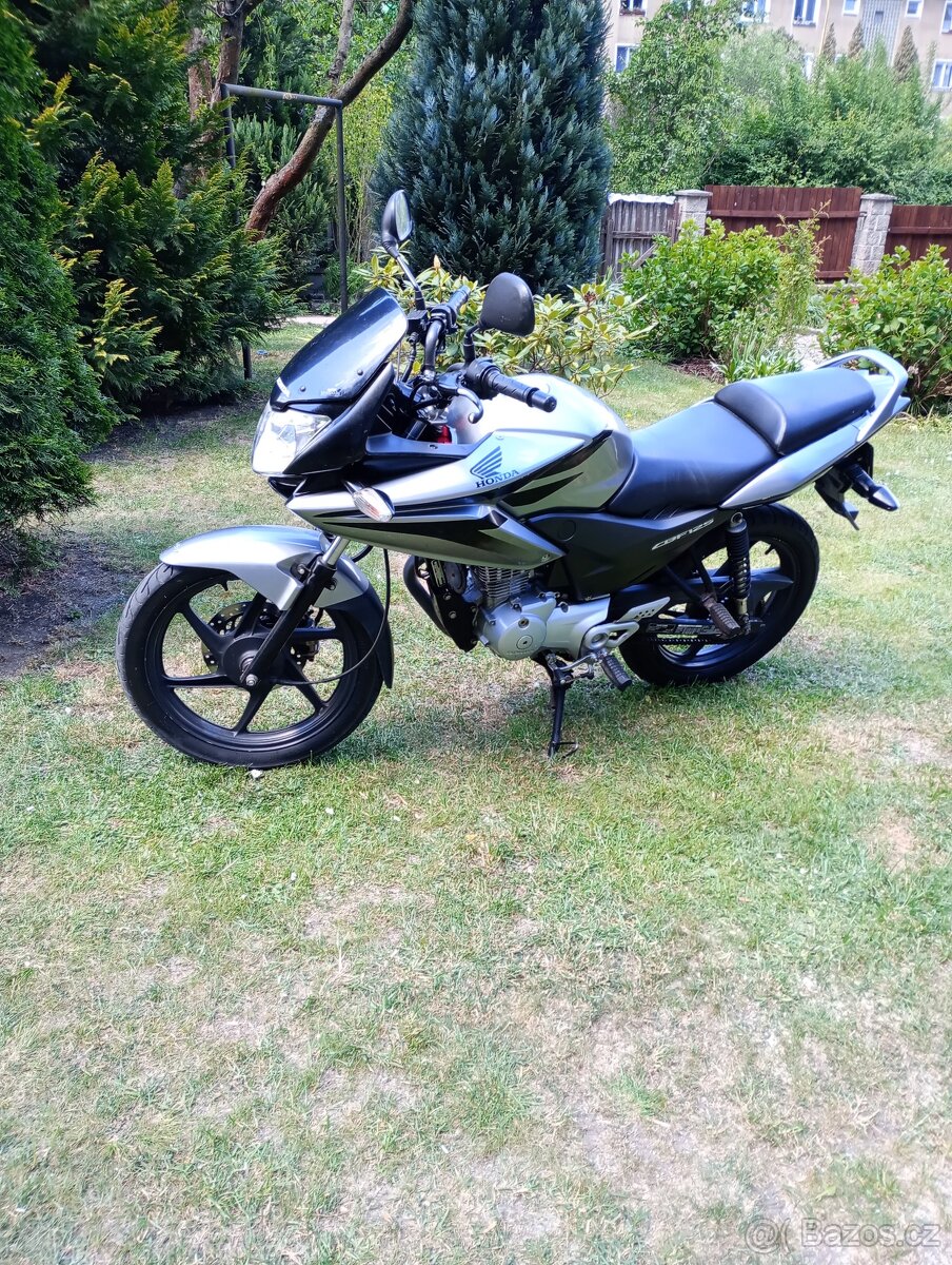 Honda CBF 125