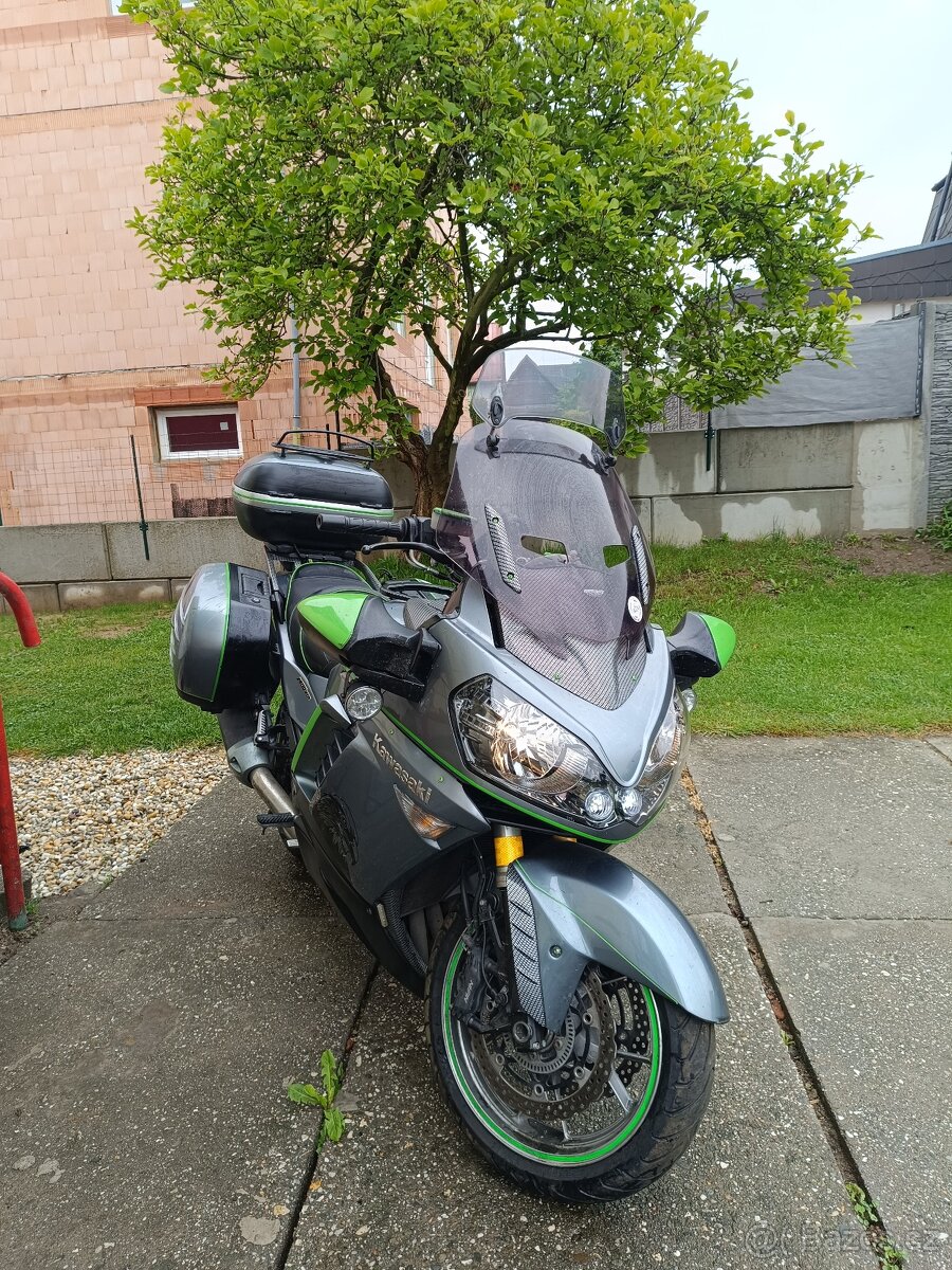 Kawasaki gtr 1400, nova stk ,gumy,bat