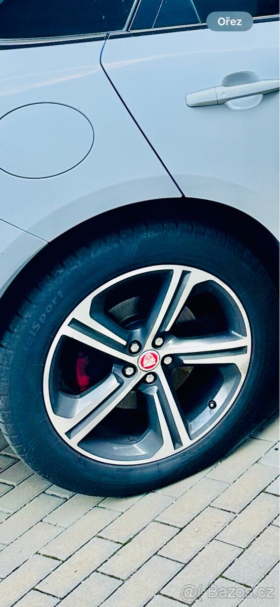Jaguar f pace. Originál Alu kola R 20.