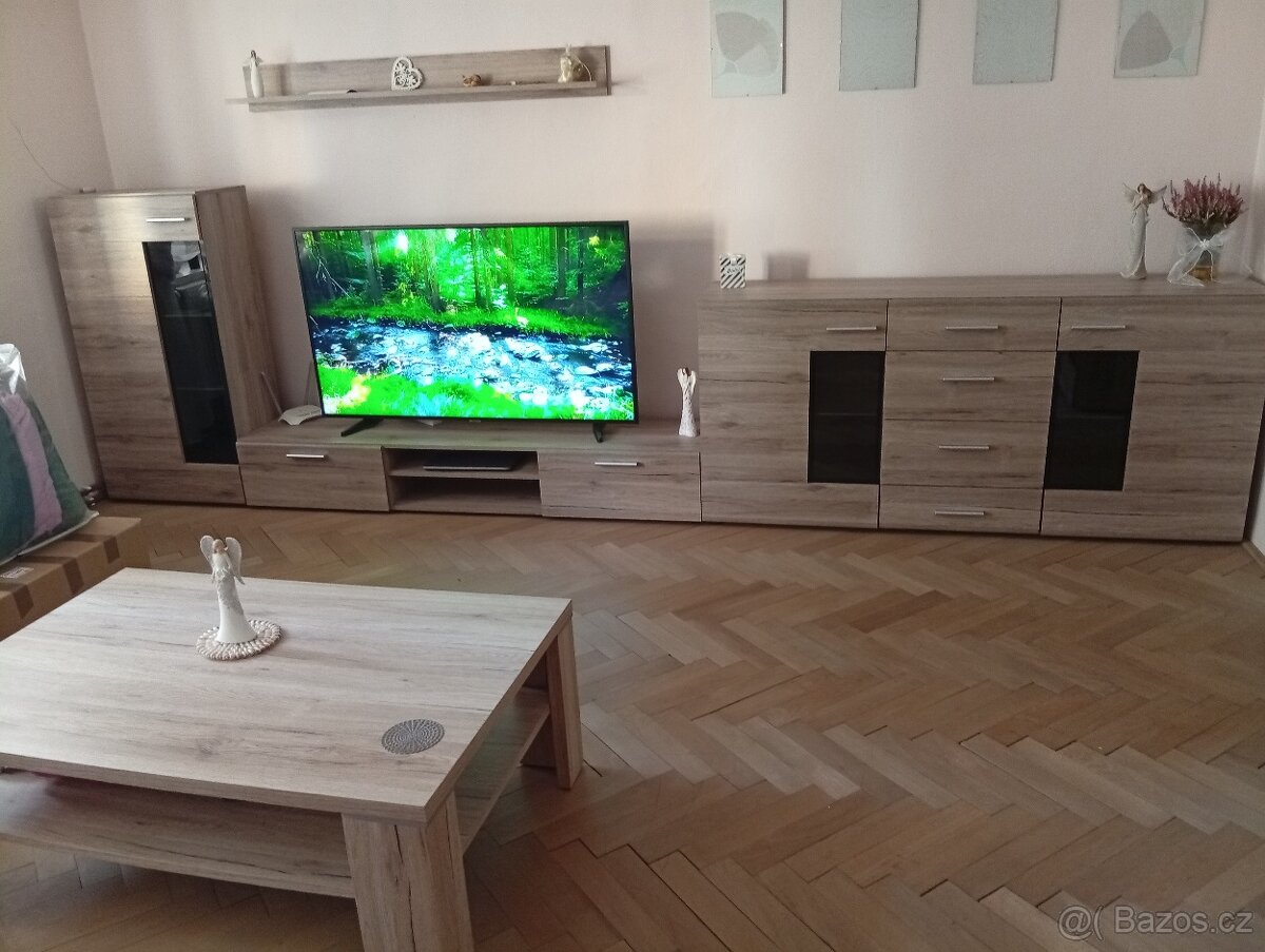 Obývací stěna