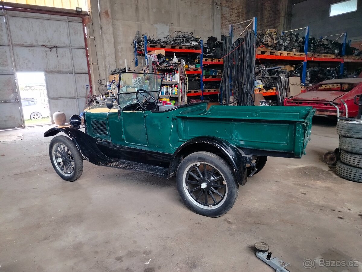 Ford model T pick up rok 1925