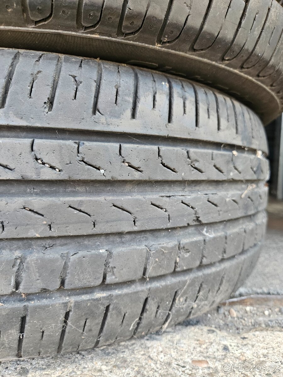 215/55R17 94V Cinturato P7 Seal Inside PIRELLI