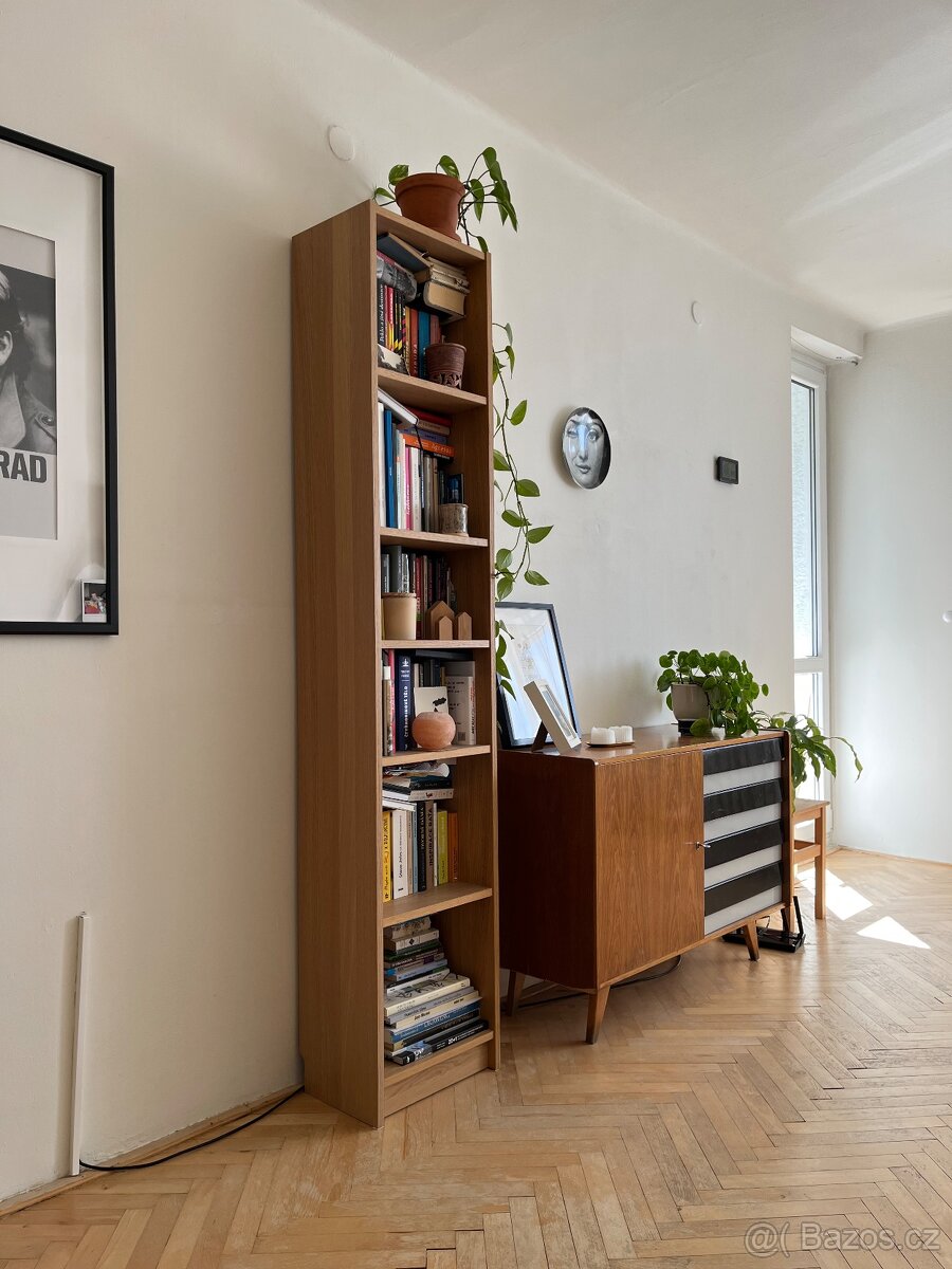 Knihovna Ikea Billy vzor dub š. 40 cm