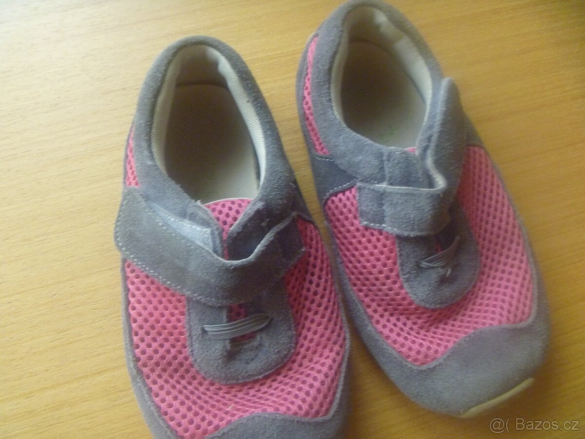 barefoot červenošedé tenisky vel. 28