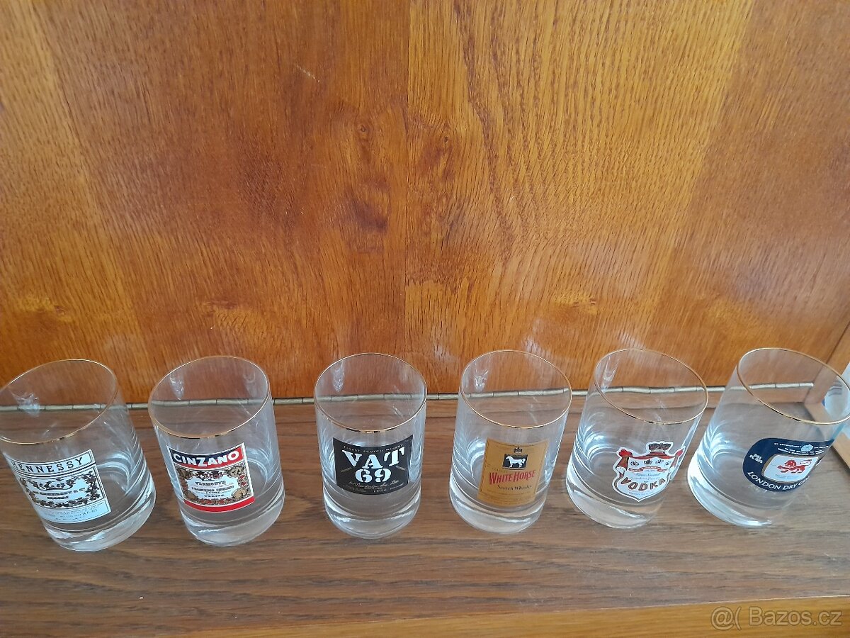 Sada 6 retro skleniček