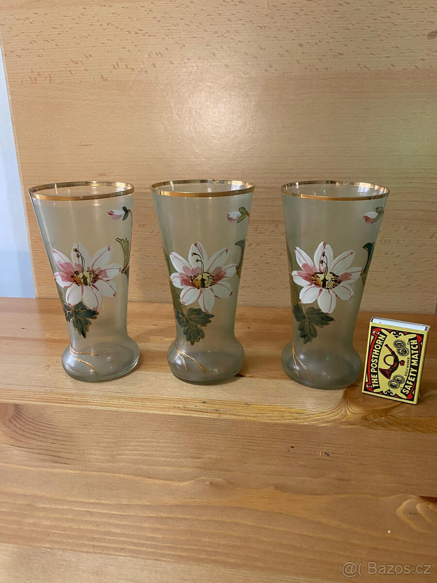 Čínský porcelán, Český porcelán, zdobené skleničky, hrnky