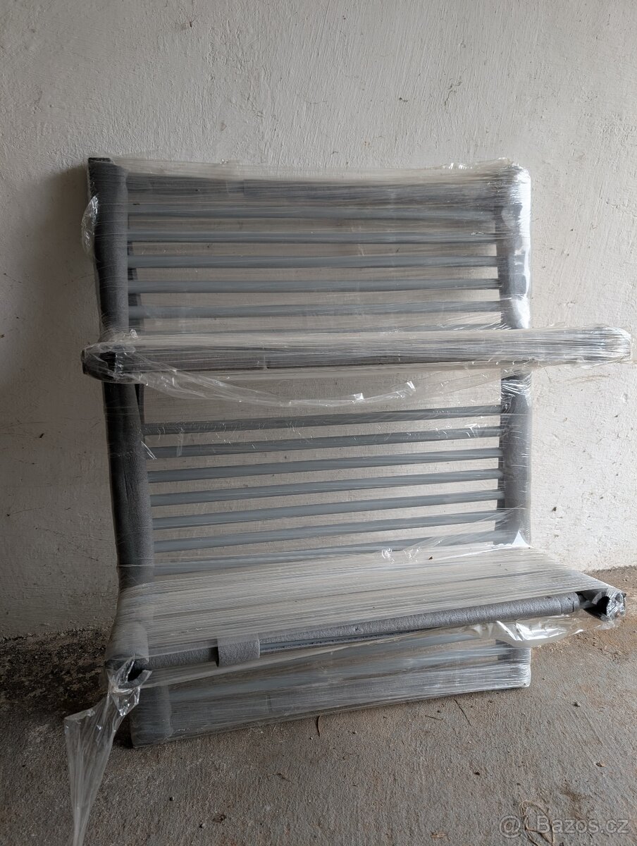 Topný žebřík s policemi NOVÝ