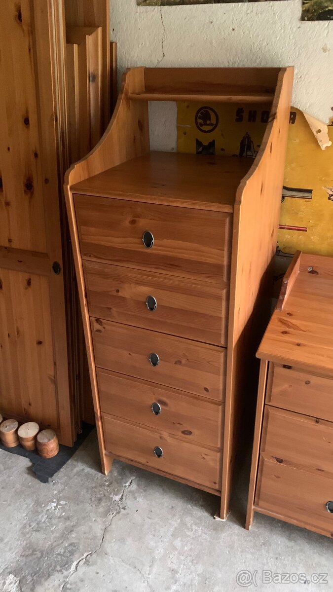Ikea Leksvik komoda 5š masiv antik hemnes