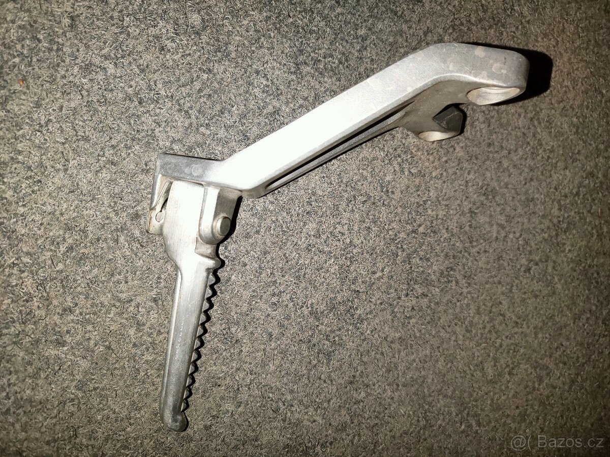 Levá stupačka Honda CBR600RR 03-06