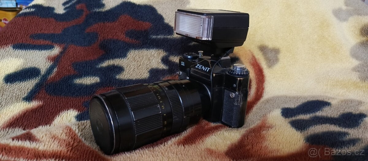 Zenit 11 a Flexaret.