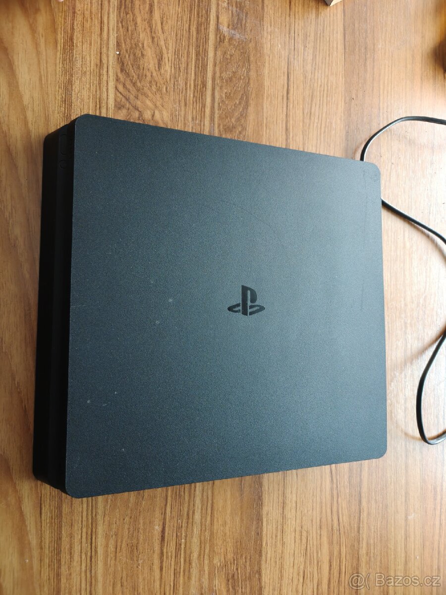 Playstation 4 slip - nefunkční