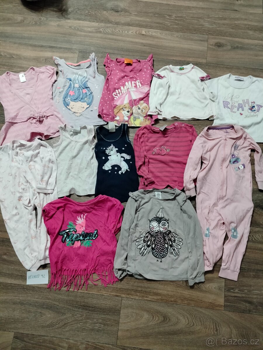 Oblečení na holčičku