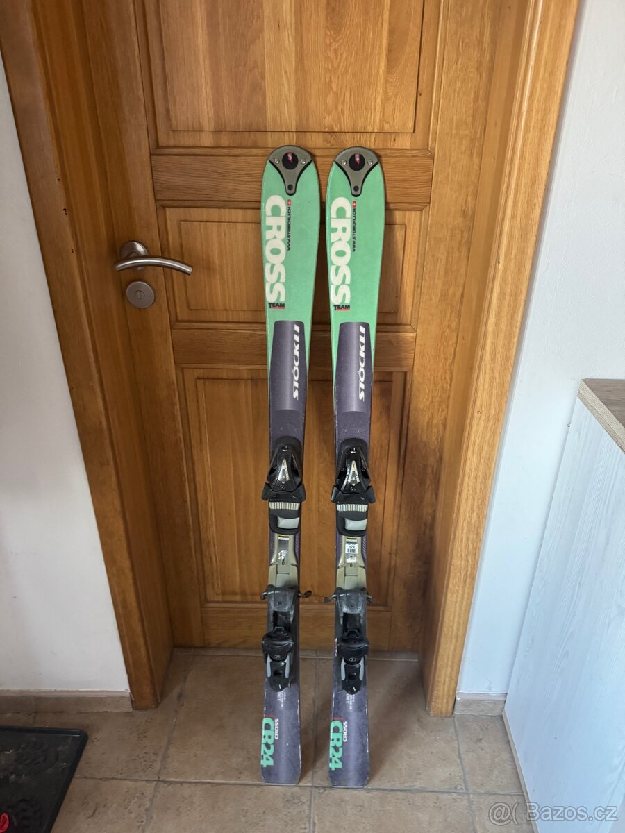 Dětské lyže Stockli, 130 cm