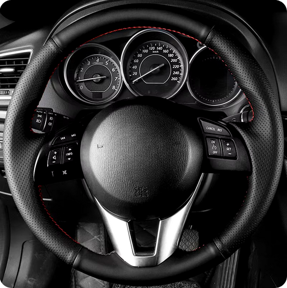 SLEVA Kožený potah volantu Mazda CX-5 (perforovaný)