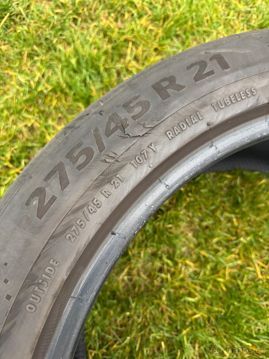 Pneu Continental 275/45/R21