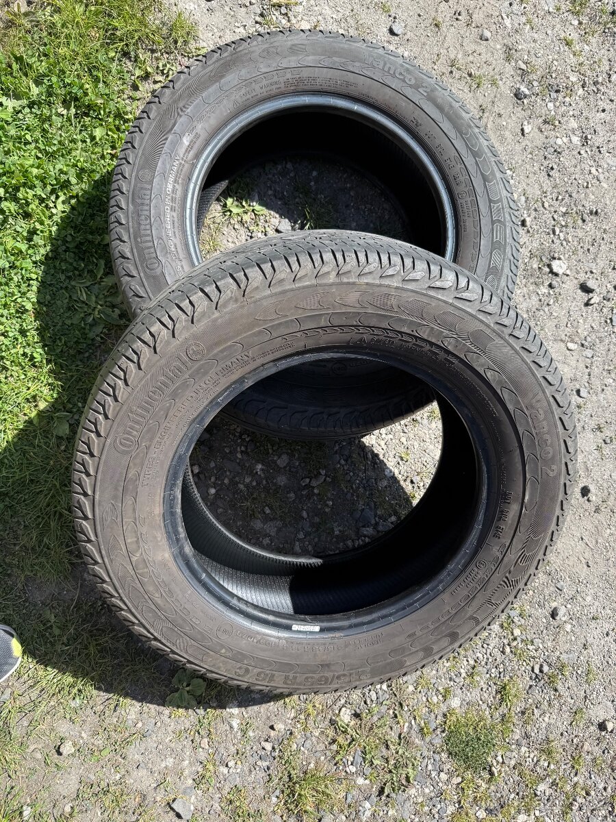 Letní pneu Continental 215/65/16C dodávkové