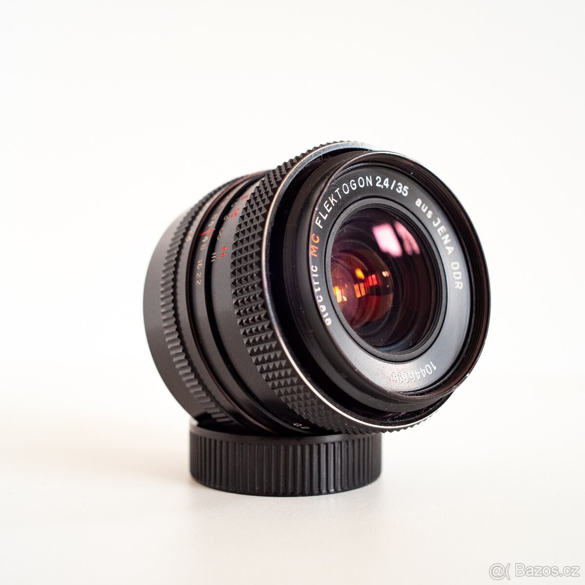 Carl Zeiss Jena FLEKTOGON 35mm f 2.4 M42