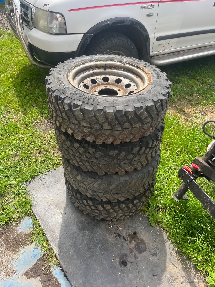 Suzuki samurai jimny