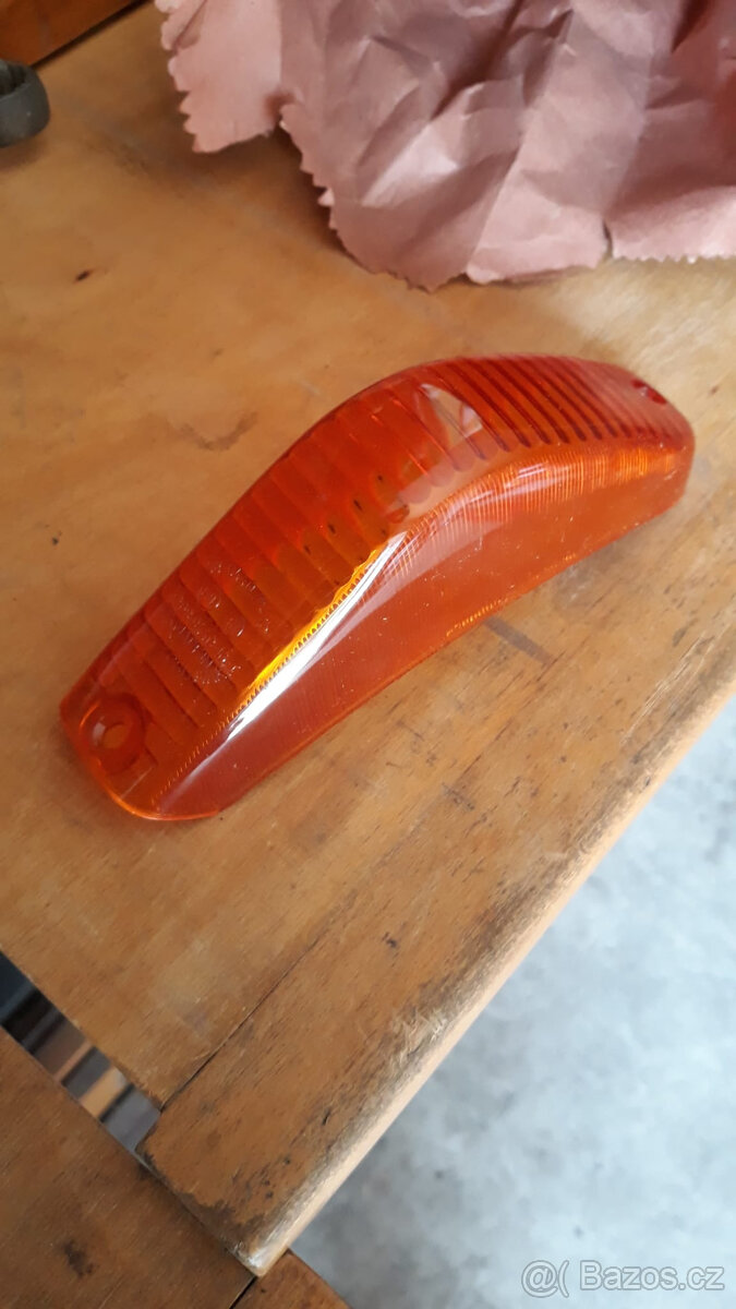 Kryt blinkru Škoda 1000MB