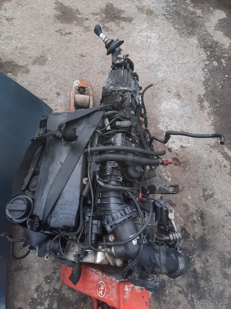 motor bmw E90 2.0D N47