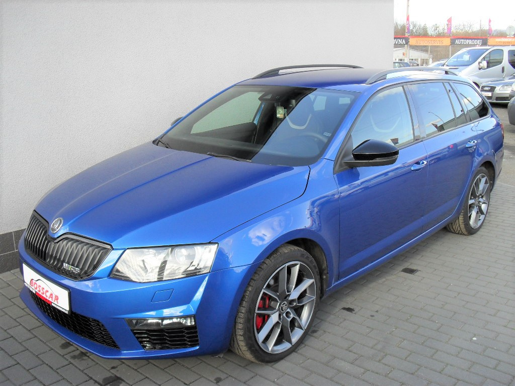 Škoda Octavia III 2.0 TSI RS DSG Raceblau 329.999Kč