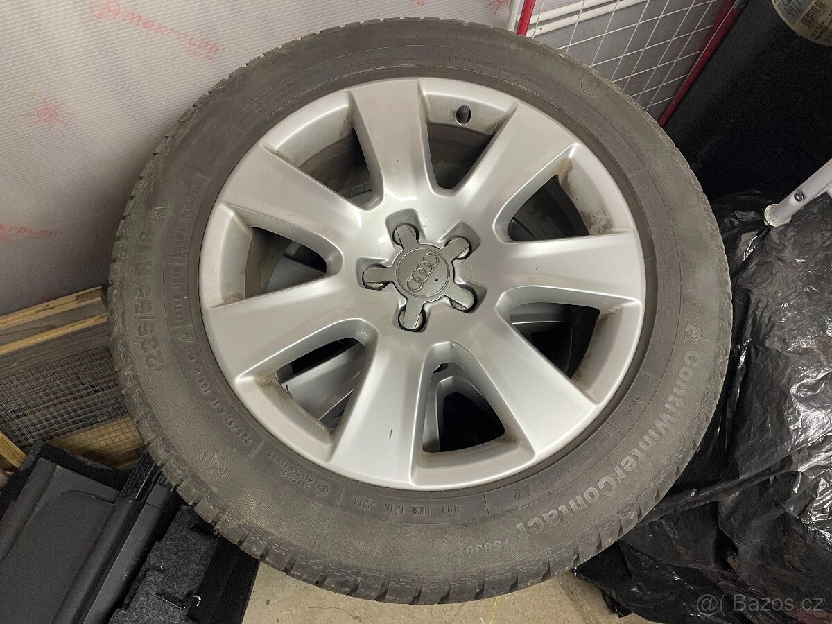 Orig. ALU KOLA AUDi 235/55R18