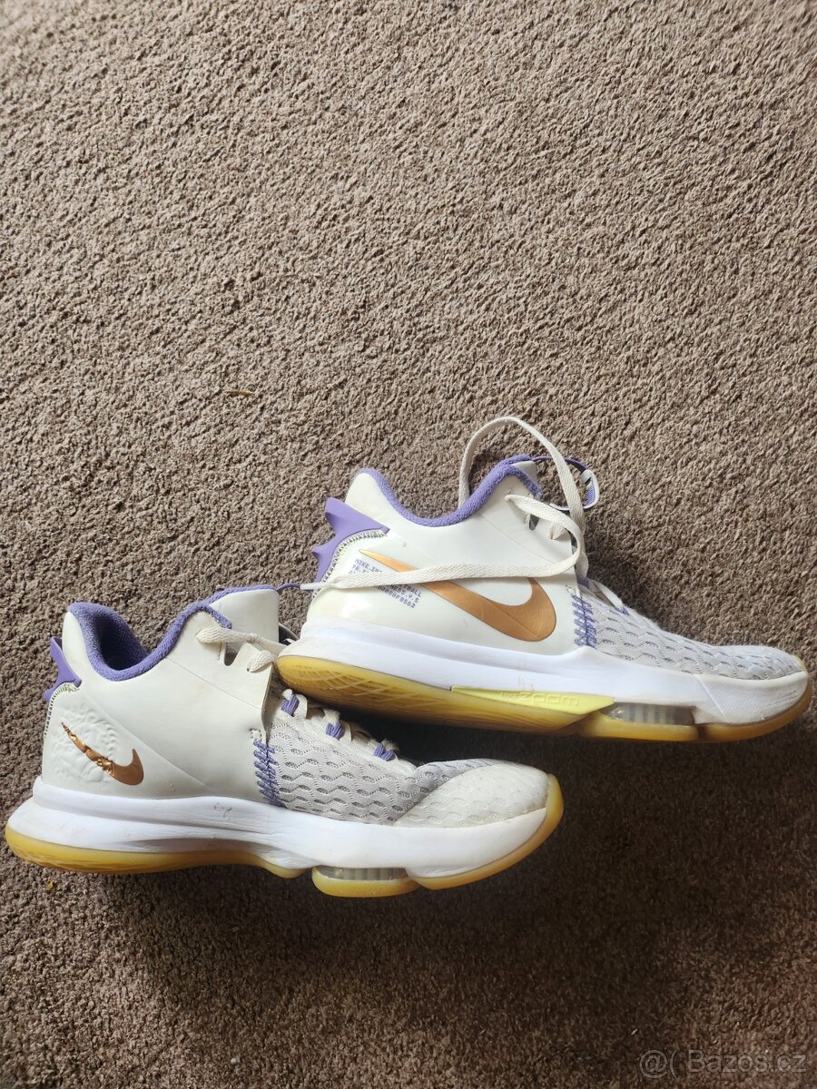 Boty Nike